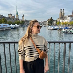 Brooklyn Stone/Black Stripped Sweater